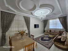 Novxani bag evleri, MarinaTrench restoranın yolunda, -7