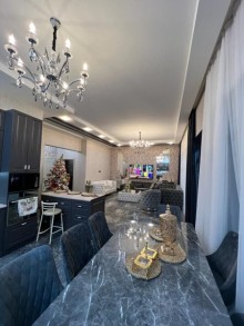 Bakıda 4 otaqlı həyət evi satılır Mərdəkan q, -5