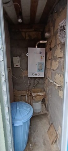 Novxani baglarinda heyet evi satilir, -8