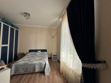 Bineqedi Novxani yolu Mehdiabad qesebesinde villa ev satilir, -14