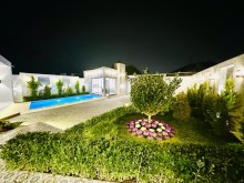 Merdekanda heyet evleri, 4 otaq, 165 m2, 2 sanitar qovşağı, 1 mərtəbə, -3