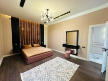 Merdekanda heyet evleri, 4 otaq, 165 m2, 2 sanitar qovşağı, 1 mərtəbə, -15