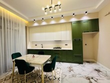 Merdekanda heyet evleri, 4 otaq, 165 m2, 2 sanitar qovşağı, 1 mərtəbə, -19