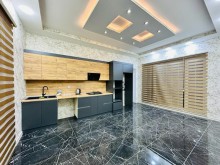Merdekanda heyet evleri / bag evleri satisi. 1 mərtəbəli, 4 otaqlı, 150 m2, -8