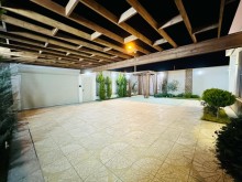 Merdekanda heyet evleri / bag evleri satisi. 1 mərtəbəli, 4 otaqlı, 150 m2, -15