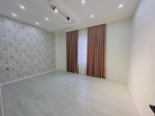 Mərdəkan, 3,8 sot ucuz ev satılır. 1 mərtəbəli, 4 otaqlı ev, -17
