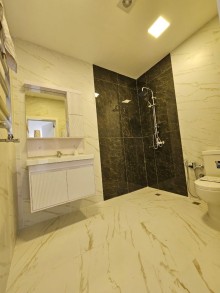 Bakı, Mərdəkan, ev satılır. 1 mərtəbəli, 4 otaqlı, 150 m2, -20