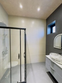 Mərdəkanda 5 otaqlı 1 mərtəbəli modern ev satılır, -19