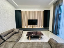 Mərdəkan, 5 otaqlı villa bağ evi satışı. Torpaq sahəsi 550 m2, -13
