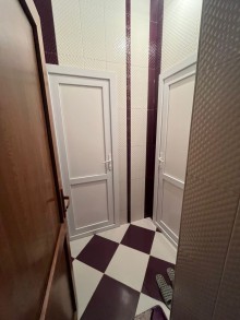 Mehdiabad qəsəbəsində 8 otaqli Həyət evi, -16