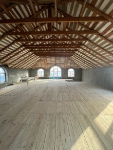 Mehdiabad qəsəbəsində 8 otaqli Həyət evi, -18