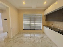 Mərdəkan q. 4 otaqlı həyət evi/bağ evi 150 m² kürpüyə yaxın, -13