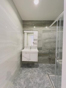 Mərdəkan q. 4 otaqlı həyət evi/bağ evi 150 m² kürpüyə yaxın, -20