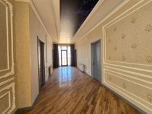 Mərdəkan qəsəbəsində 5 otaqlı ev al. Yaşayış sahəsi 350 m2, -16