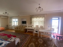 Novxanı Sarı Qaya massivi Spring otelin sırasında heyet evi al, -16