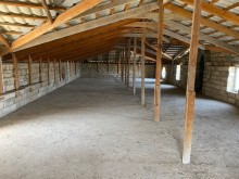 Novxanı Köhnə MVD bağlarında villa ev satılır, -18
