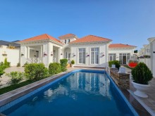 merdekan-teymur-quliyev-kucesinde-trafi-villa-evler-olan-erazide-bag-evi-satilir-s