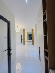 Bakı, Şüvəlan, həyət evi bağ evi satışı 4 otaqlı, -6