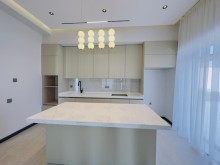 Şüvəlan bağlar massivində, Bakı şəhəri, 2 mərtəbəli 4 otaqlı yeni ev satılır, -16
