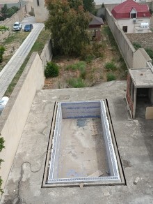 Buzovna (Zağulba) qəsəbəsi dənizə yaxın 3 mərtəbəli ev satılır, -10