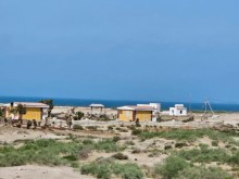 Bakıda Şüvəlan qəsəbəsində dəniz mənzərəli yeni ev satılır. Ev 5 otaq, 180 m2, -3