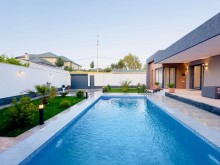 properties-satilir-5-otaqli-heyet-evibag-evi-250-m-suvelan-q-s