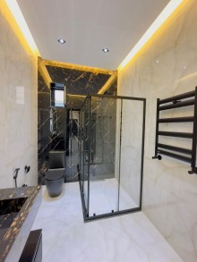 Satılır 5 otaqlı həyət evi/bağ evi 250 m², Şüvəlan q., -17