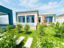 merdekan-q-satilir-4-otaqli-heyet-evibag-evi-170-m-40591-s