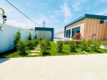 Mərdəkan q. Satılır 4 otaqlı həyət evi/bağ evi 170 m², -2