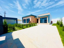 Mərdəkan q. Satılır 4 otaqlı həyət evi/bağ evi 170 m², -3