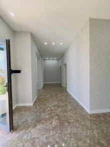 Mərdəkan q. Satılır 4 otaqlı həyət evi/bağ evi 170 m², -9