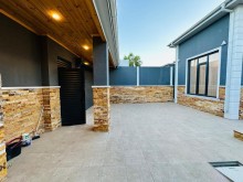 Ucuz Satılır 4 otaqlı həyət evi/bağ evi 160 m², Mərdəkan q., -2