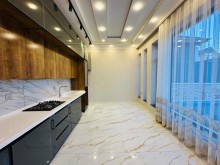 Mərdəkanda 4 otaqlı villa / bağ evi Satılır 150 m², Bravo yolunda, -10