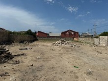 Şüvelan Park kecenden sonra "Dovlet Iqametgahi"nin arxasinda Torpaq, -3
