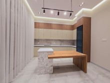 Satılır 5 otaqlı həyət evi/bağ evi 190 m², Şüvəlan, -8