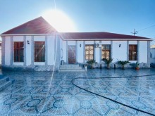 Mərdəkanda həyət evi satılır, 1 mərtəbə, 4 otaq, 170m2, -2
