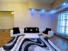 Mərdəkanda həyət evi satılır, 1 mərtəbə, 4 otaq, 170m2, -18
