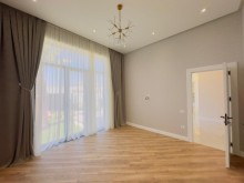 Mərdəkanda 5 otaqlı həyət evi/bağ evi 260 m², -18