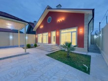 Bakı şəhərində villa evlər olan məhəllədə ucuz evlər satılır, -2