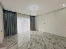 Şüvəlanda qapalı məhəllədə daimi yaşamaq üçün münasib ev satılır, -3