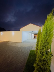 Mərdəkan qəsəbəsində Bravo supermarket yoluna yaxın lux villa satılır, -7