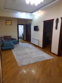 Nerimanovda Depo Aptekin yanı 3 otaqlı Yeni Tikili satılır, -7