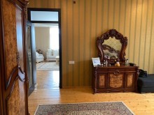 Bakı şəhəri, Saray qəsəbəsində 3 mərtəbli 6 otaqlı ev satılır, -10