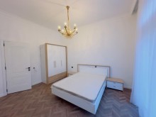 Bakıda 6 otaqlı modern villa satılır, -4