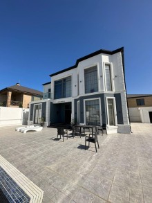 Şüvəlan Qəsəbəsində Modern Villa Satılır – 15 Sot Torpaq, 350 Kvadratmetr, -6