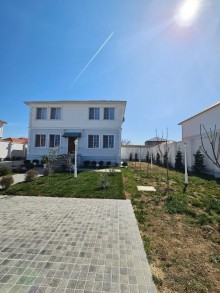 Şüvəlan Park kompleksi yaxınlığında 2 mərtəbəli bağ evi satılır, -2