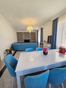 Şüvəlan Park kompleksi yaxınlığında 2 mərtəbəli bağ evi satılır, -6