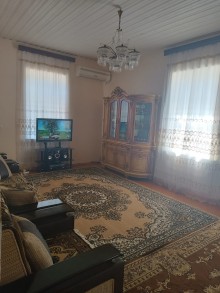 Mərdəkanda "canlı əfsanə" satılır 1957-ci ilin həyət evi, -4