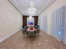 Mərdəkan Əncirlik massivində 1 mərtəbəli villa satılır. 5 otaqlı Modern ev, -8
