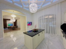 Mərdəkan Əncirlik massivində 1 mərtəbəli villa satılır. 5 otaqlı Modern ev, -11